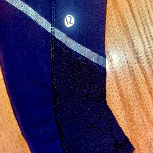 lululemon athletica Black leggings with pockets xsmall running pants sport - Picture 3 of 9